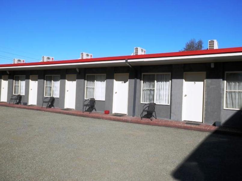 Benjamin Singleton Motel Exterior photo